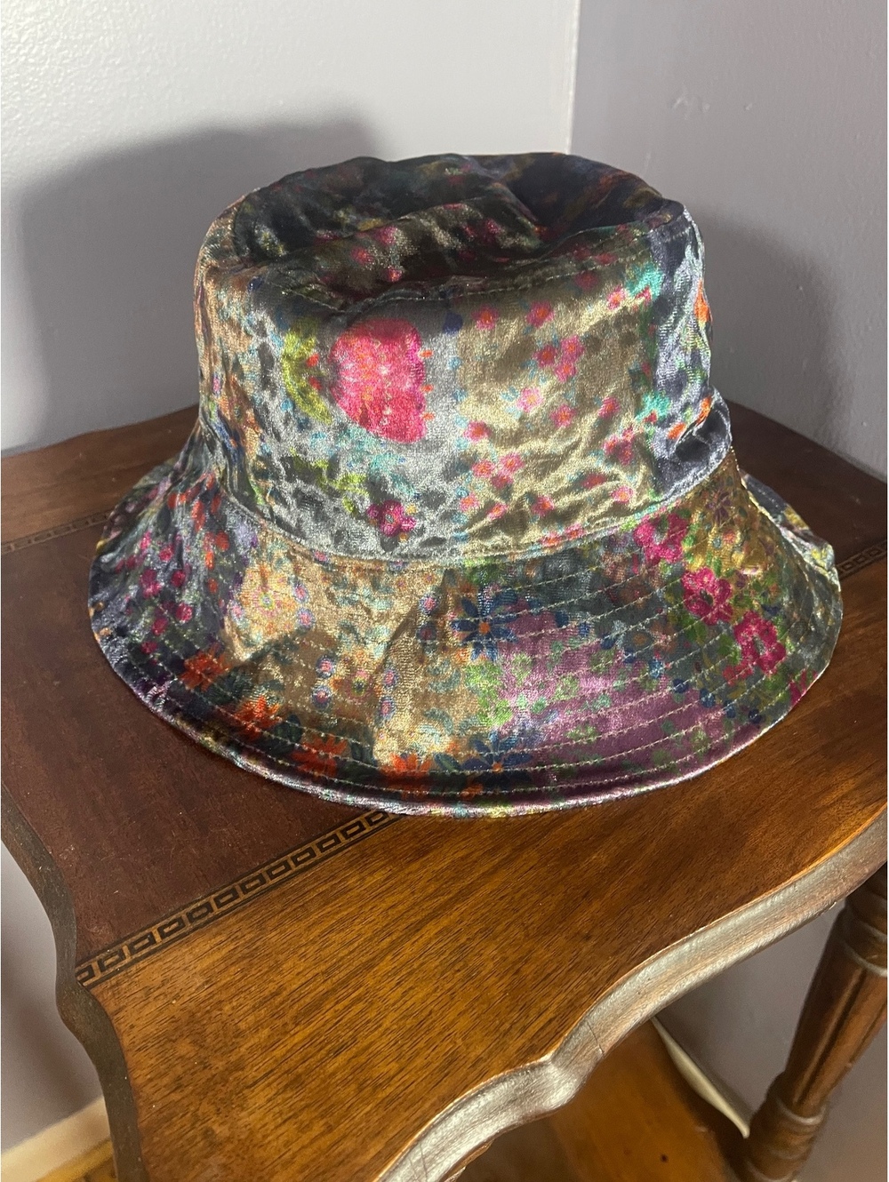 Vintage Floral Velvet Bucket Hat